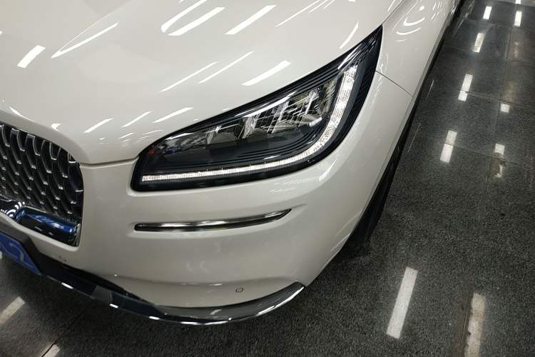 Used Lincoln Corsair 2020 2.0T Two-Wheel Drive Luxury Edition
