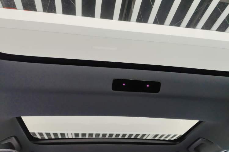 Used Li Auto L7 2023 Pro Model Headliner