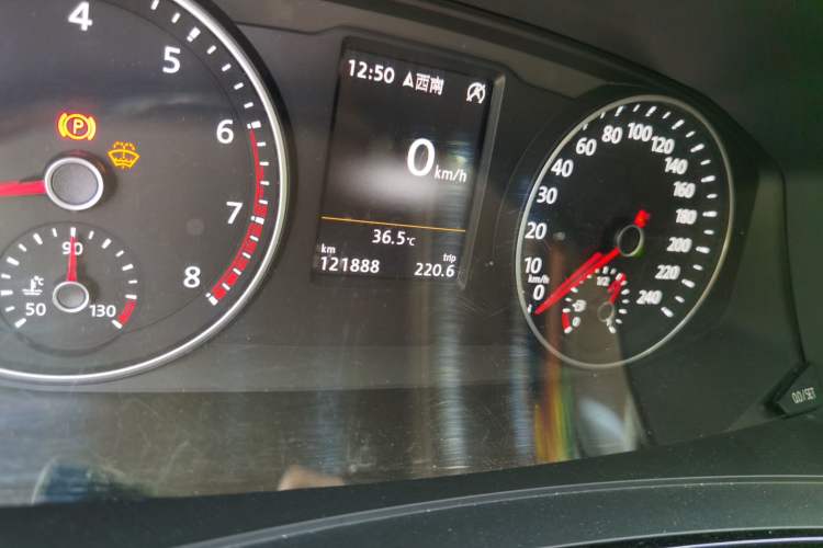 Used Volkswagen Multivan 2016 2.0 TSI 4x4 Premium Edition 7-Seater