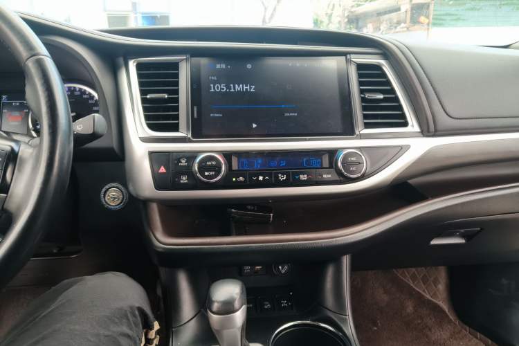 Used Toyota Highlander 2021 2.0T Four-Wheel Drive Prestige Version 7 Seats
