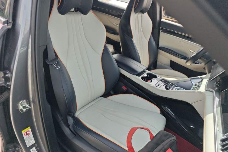 Used BYD Song PLUS New Energy 2023 Champion Edition EV 520KM Prestige Model Right Front Seat