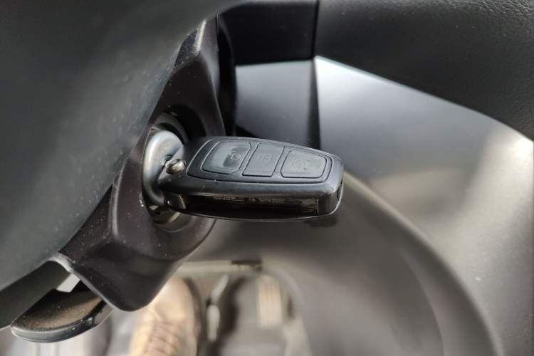 Used Ford Kuga 2018 EcoBoost 180 Two-Wheel-Drive Platinum Edition