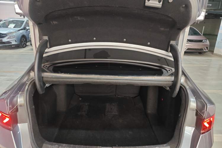 Used BYD Qin PLUS 2021 EV 500KM Luxury Model