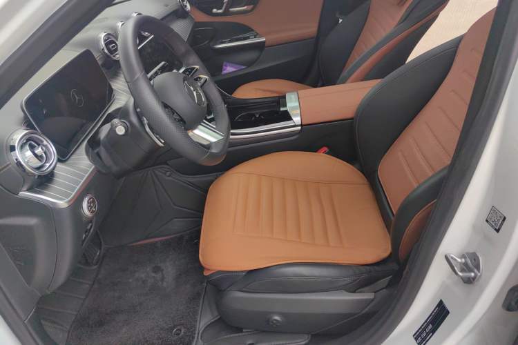 Used Mercedes-Benz C-Class 2023 C 260 L Sport Edition Left Front Seat