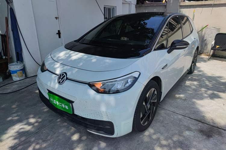 Used Volkswagen ID.3 2023 Pure Smart Edition Guazi used car, China used car export, Used car for sale, Used cars, Cheapest cars for sale