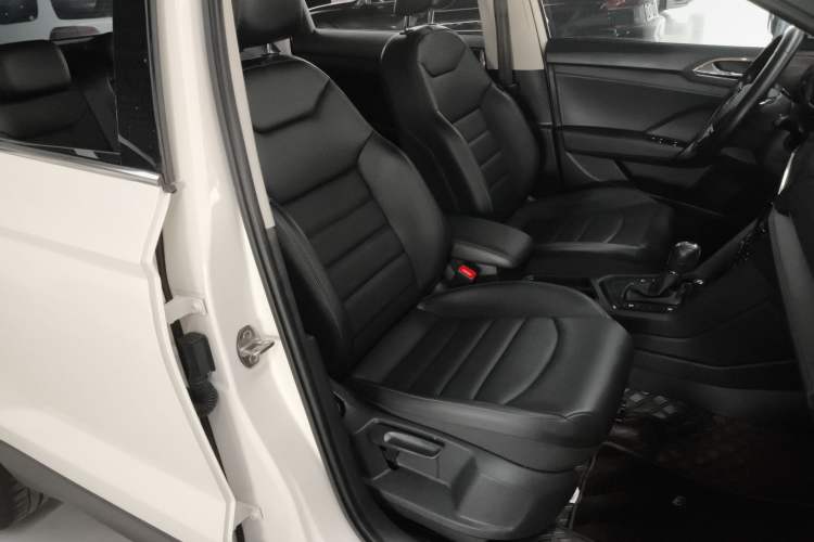 Used Volkswagen Tharu 2021 280TSI Two-Wheel-Drive Luxury Plus Edition
