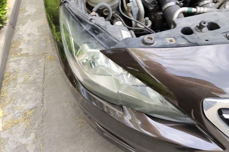 Used Peugeot 408 2016 1.6T Automatic Luxury Edition Right Front Headlight