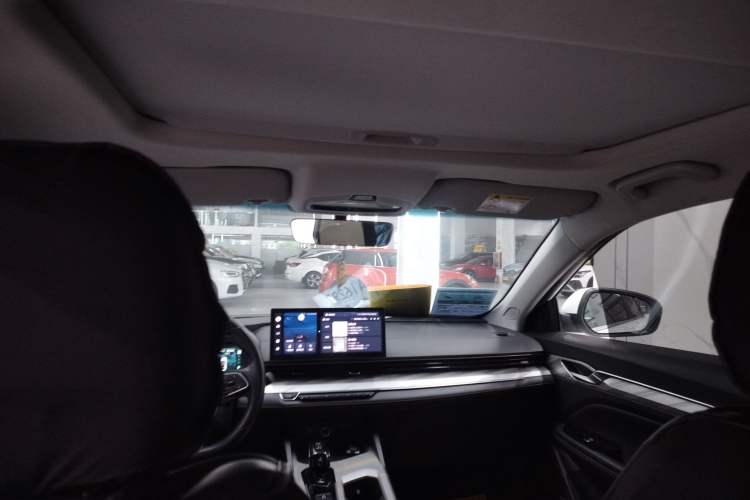 Used Geely Auto Emgrand L HiP 2024 Longteng Edition 1.5TD-DHT Pro 100KM Superior Model Headliner