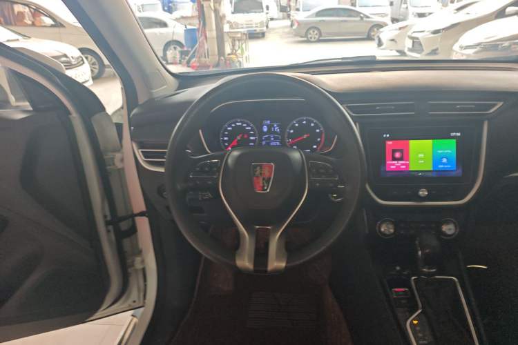 Used Roewe RX3 2018 1.6L CVT Flagship Edition Steering Wheel