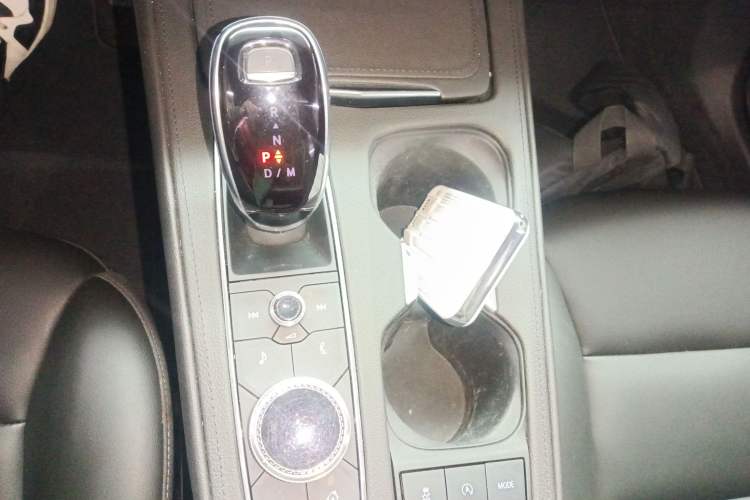 Used Cadillac XT4 2021 28T Two-Wheel Drive Leading Version