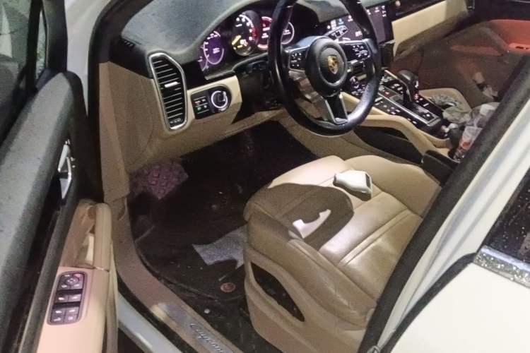 Used Porsche Cayenne E-Hybrid 2021 Cayenne E-Hybrid 2.0T
