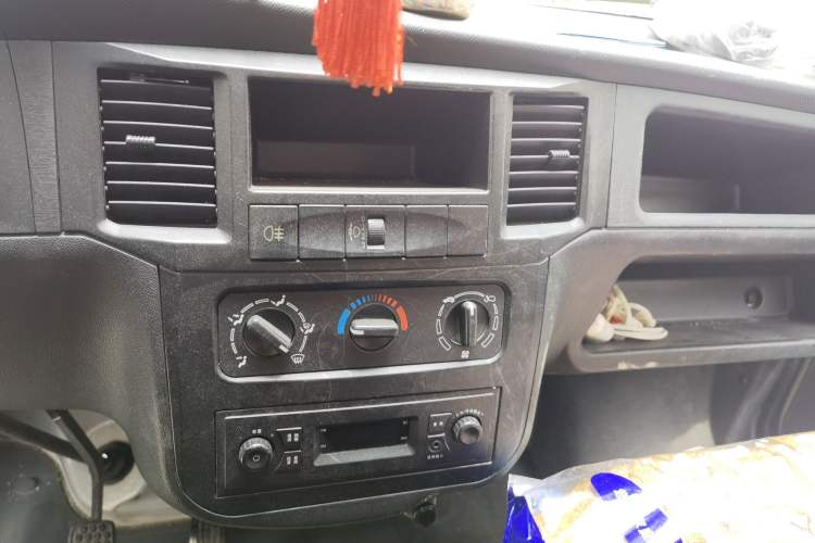 Used Wuling Zhiguang 2013 1.0L Practical Version