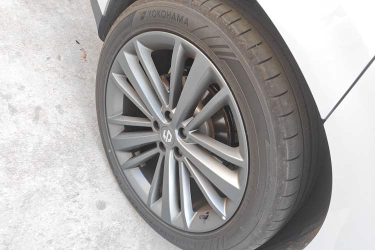 Used Leapmotor C16 2026 Pure Electric 630 LiDAR Zhizun Edition 5 Seats