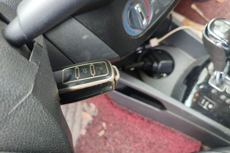 Used Dongfeng Aeolus A30 2014 1.5L Automatic ZhiShang Model
