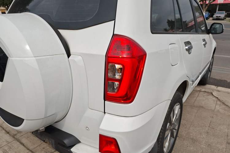 Used Chery Tiggo 3 2016 1.6L Manual ZhiShang Edition