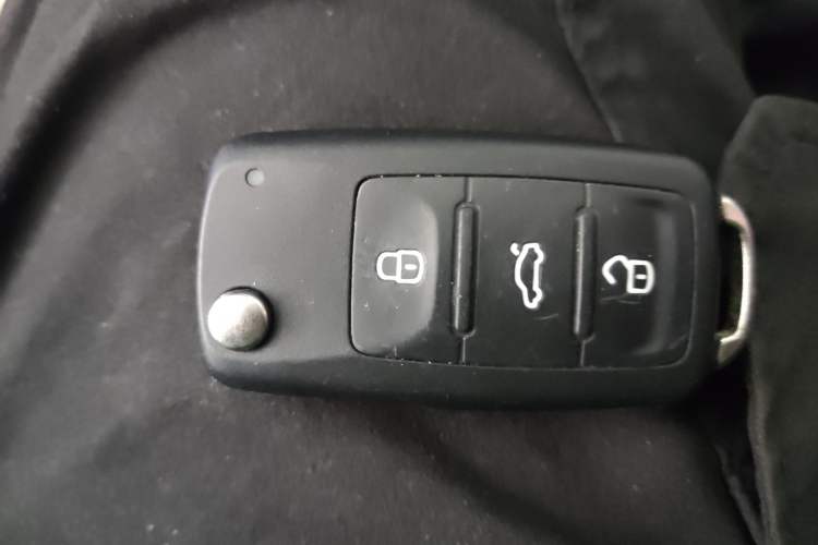 Used Volkswagen Jetta 2017 1.5L Manual Comfort Model
