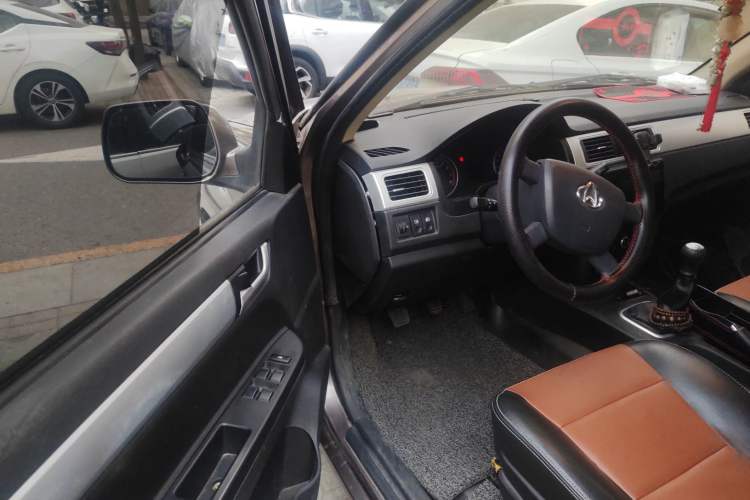 Used CHANGAN KAICHENG Shenqi F30 2018 1.5L Comfort Trim Short Wheelbase DAM15L Driver Seat