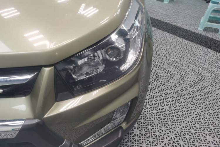 Used HYOSOW S3 2014 1.5L Comfort Version China IV Emission Standard