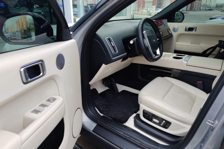 Used Li Auto L9 2022 Max model