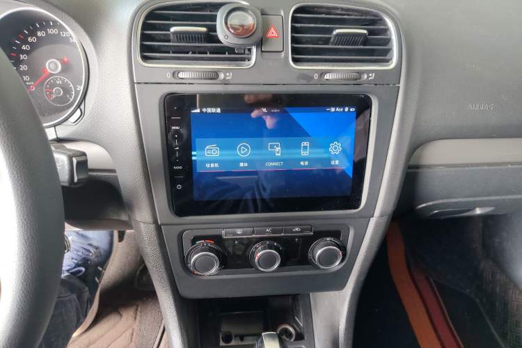 Used Volkswagen Golf 2012 1.6L Automatic Fashion Model