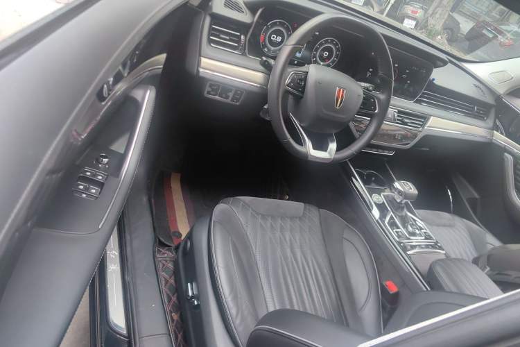 Used Hongqi HS5 2022 Facelifted Version 2.0T Smart Connect Flagship All-Wheel-Drive Edition Driver Seat