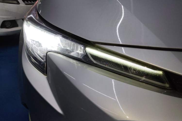 Used Toyota Levin 2021 TNGA 1.5L CVT Entry-Level Model Right Front Headlight