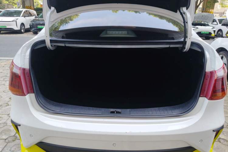 Used Dongfeng Aeolus E70 2023 Revised PRO Smart Drive Version
