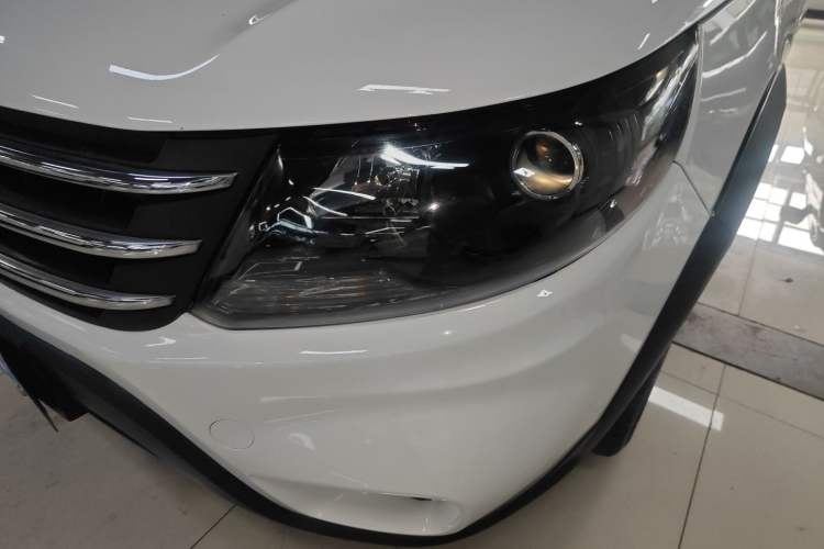 Used FORTHING Joyear X5 2016 1.6L CVT Luxury Model
