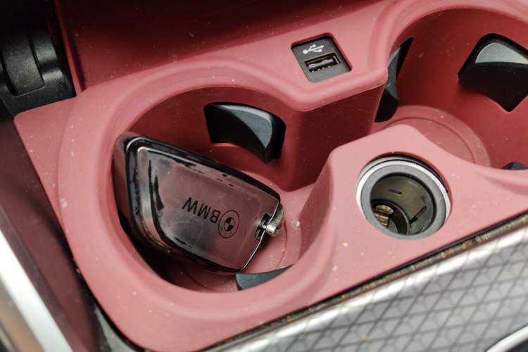 Used BMW i3 2024 eDrive 40 L Midnight Edition Vehicle Key