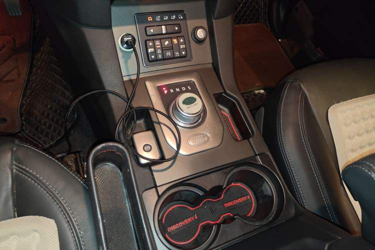 Used Land Rover Discovery 2016 3.0 SC Obsidian Black Heritage Edition HSE