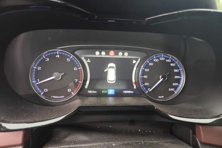 Used GAC Trumpchi GS8 2017 320T Two-Wheel Drive Luxury Smart Connectivity Version (7 Seats) Instrument Cluster