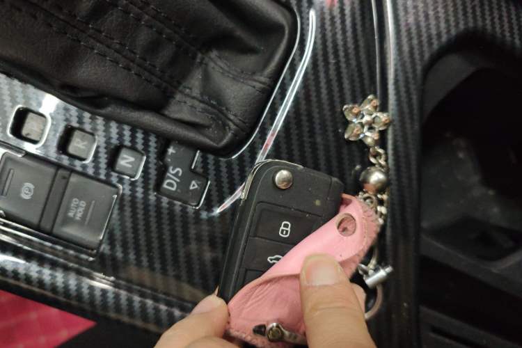 Used Volkswagen Tiguan L 2018 330TSI Automatic Two-Wheel Drive Luxury Edition