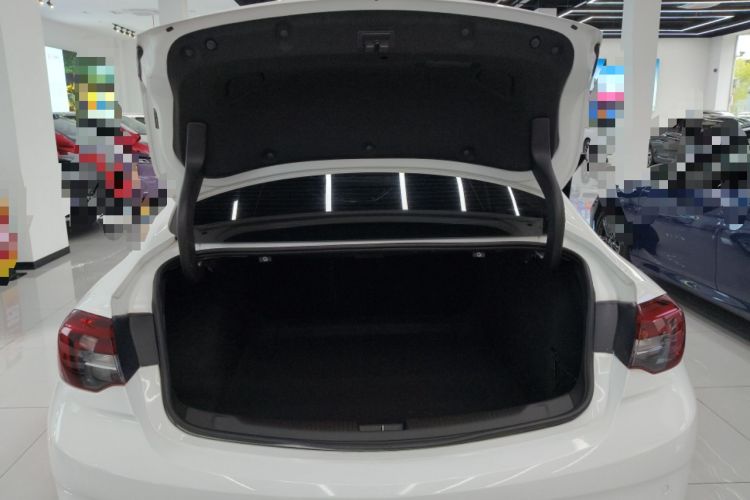 Used Buick Regal 2019 20T Elite Version China VI Standard Trunk