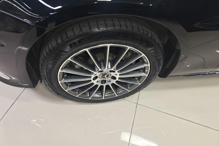 Used Mercedes-Benz E-Class 2021 E 260 L Exterior 4