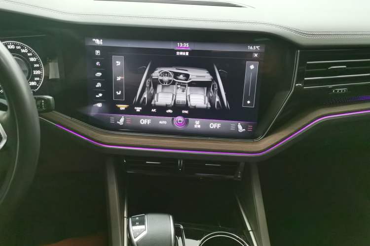 Used Volkswagen Touareg 2022 3.0 TSI Luxury Edition Black Diamond Sport Package