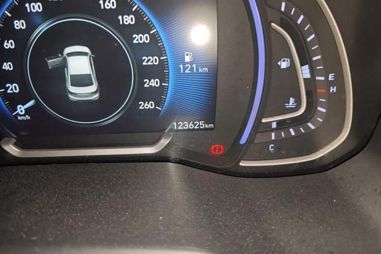 Used Hyundai Elantra (6th Generation / Lingdong) 2020 1.4T Dual-Clutch Xuan Dong · Dynamic Version Odometer Close Up