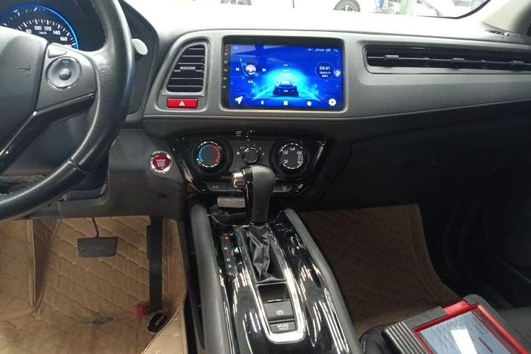 Used Honda Vezel 2018 1.5L CVT 2WD Technology Elite Model Audio And AC Panel