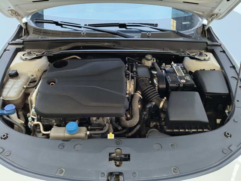 Used CHANGAN UNI-V 2022 1.5T Smart Navigation Version — 19