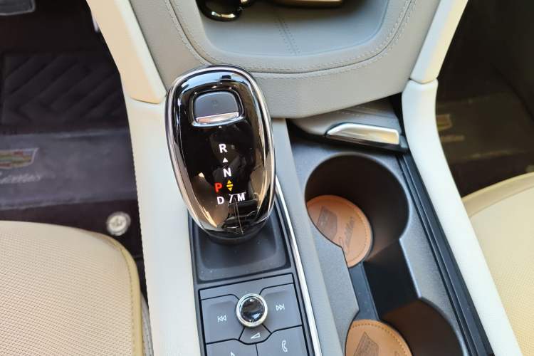 Used Cadillac XT5 2022 2.0T Four-Wheel Drive Luxury Version (Hummingbird Edition)
