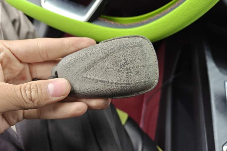 Used CHANGAN UNI-V 2022 1.5T Prestige Version Vehicle Key