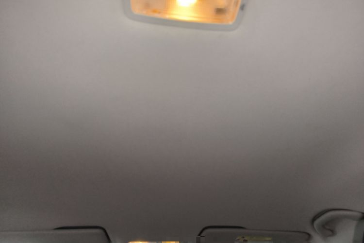 Used Jetta VS5 2022 280TSI Automatic Trendy Pro Version Headliner