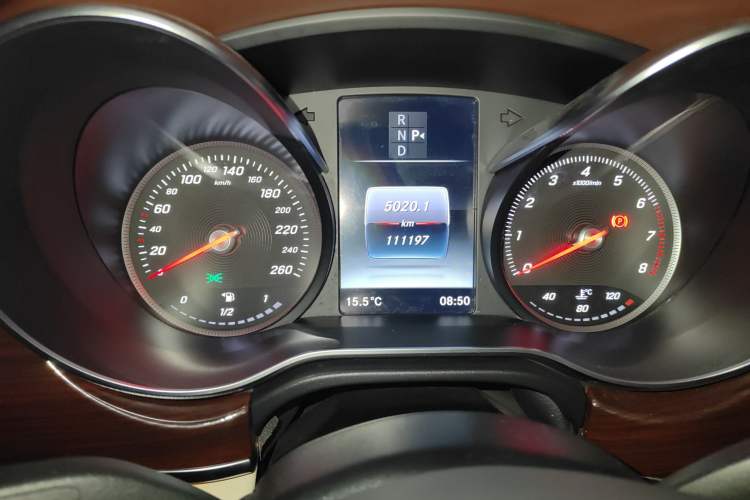 Used Mercedes-Benz V-Class 2018 V250 2.0T Middle East Version
