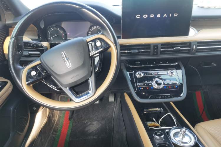 Used Lincoln Corsair 2021 2.0T Two-Wheel-Drive Luxury Edition