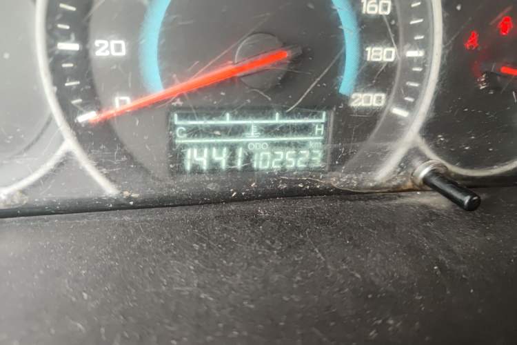 Used Wuling Rongguang V 2018 1.5L Standard Version Odometer Close Up