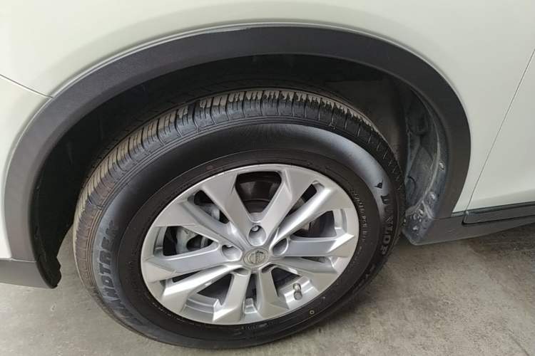 Used Nissan X-Trail 2014 2.0L CVT Comfort Edition 2WD
