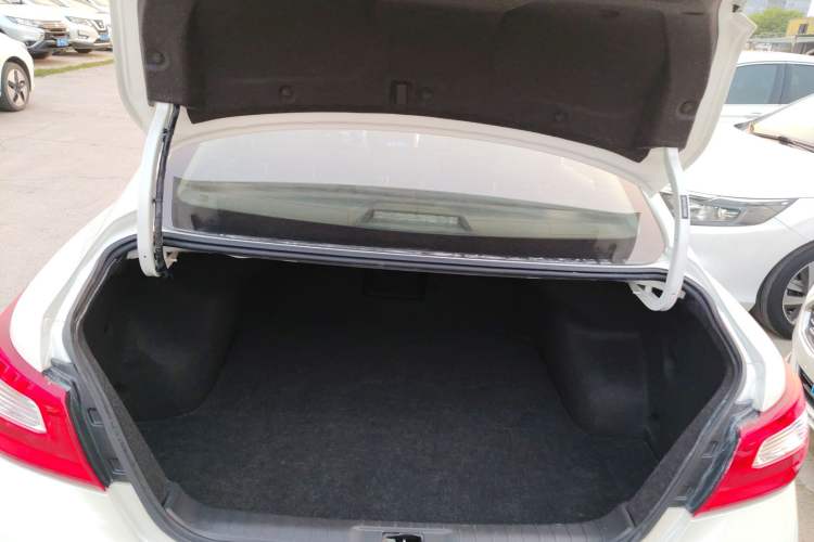 Used Nissan Teana 2016 2.0L XL Comfort Edition Trunk