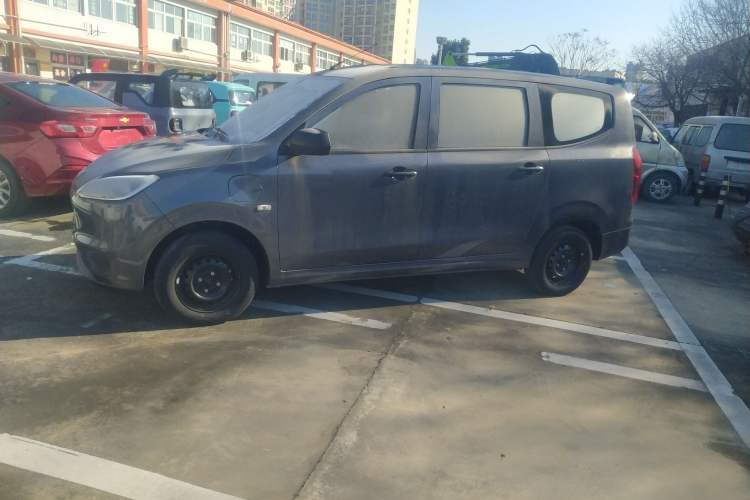 Used Wuling Hongguang New Energy 2024 All-Electric Model 300KM Standard Version