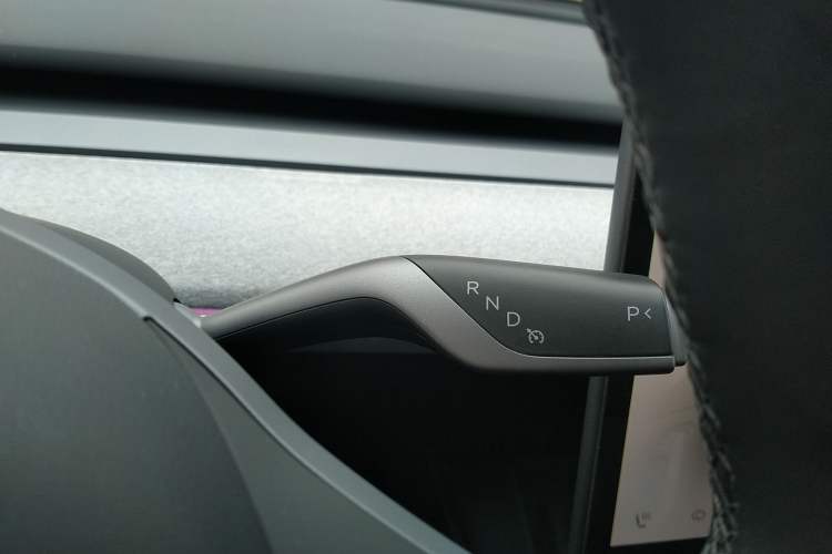 Used Tesla Model Y 2023 Rear-Wheel-Drive Version