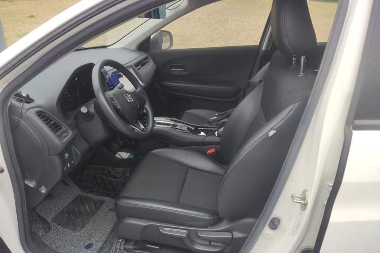 Used Honda Vezel 2020 1.5L CVT Pioneer Edition