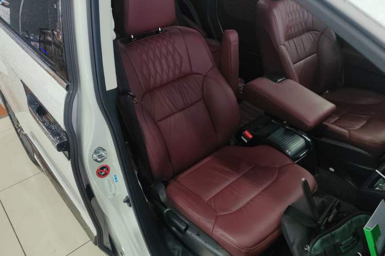 Used Honda Elysion 2022 2.0L eHEV Prestige Edition